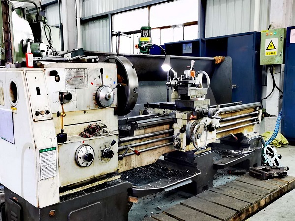 普通車床（中）